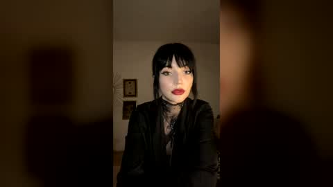 venom_goddess online show from July 2, 7:48 pm