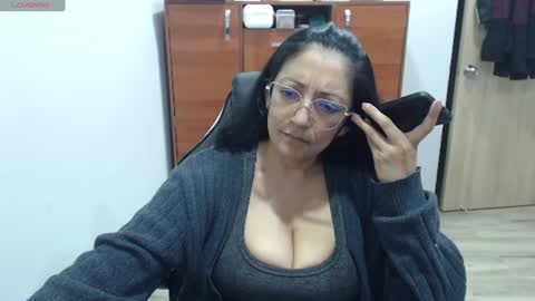 venus496613 online show from August 9, 1:39 am