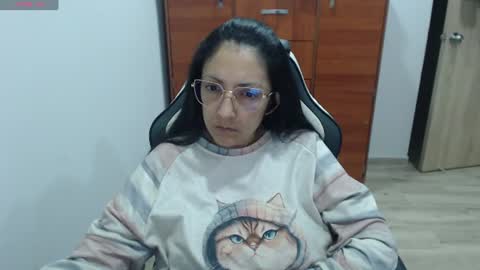 venus496613 online show from August 13, 1:19 am