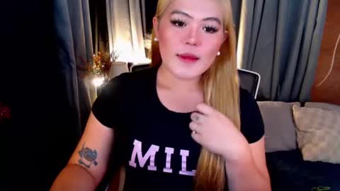 I am Colly Your mystery girl online show from August 12, 12:35 am