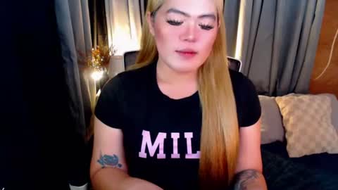 I am Colly Your mystery girl online show from August 12, 12:40 pm