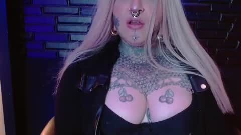 Venus Ink online show from August 9, 5:25 pm