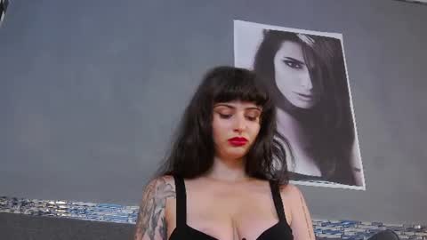 venusinylons online show from July 21, 5:37 pm