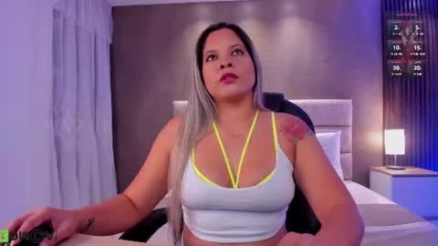 Venus online show from August 10, 1:18 am