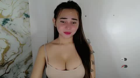 veola_sexy online show from August 13, 1:30 am