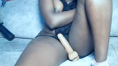 vera_bliss21 online show from July 12, 8:42 am