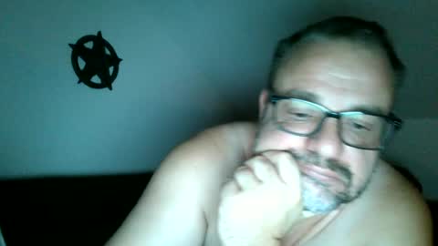 verbotener_reiz online show from August 14, 3:21 am