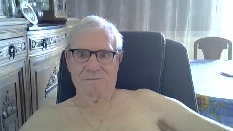 vergne50 online show from August 14, 3:59 pm