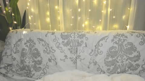 Lolitalolz online show from February 24, 9:34 pm