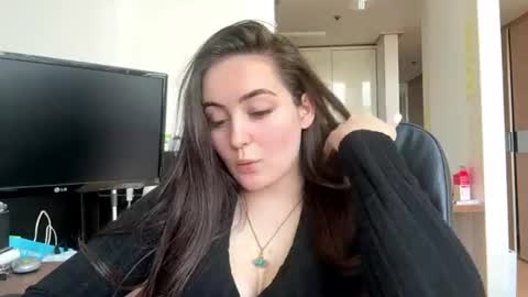Eva online show from August 11, 3:08 am