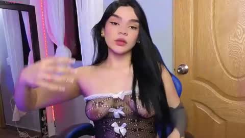Vero  Independent model online show from July 15, 2:12 am
