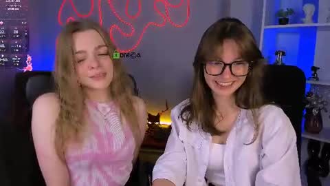 Ronni online show from August 2, 7:21 pm