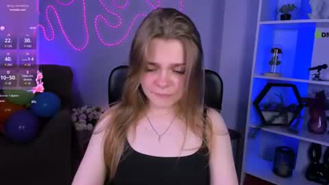 Ronni online show from August 5, 1:14 am