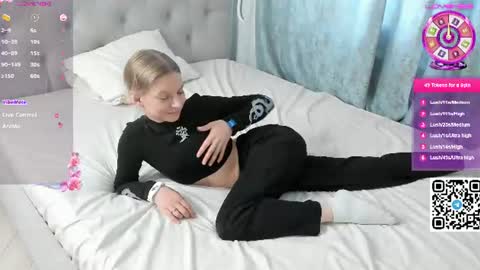 Anny online show from August 13, 12:19 pm
