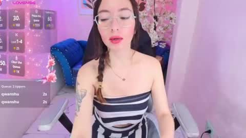 veronica online show from August 3, 2:35 pm