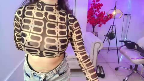 veronica online show from August 8, 10:32 pm