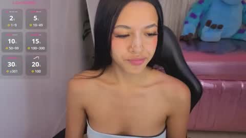 Veronica online show from August 4, 2:58 pm