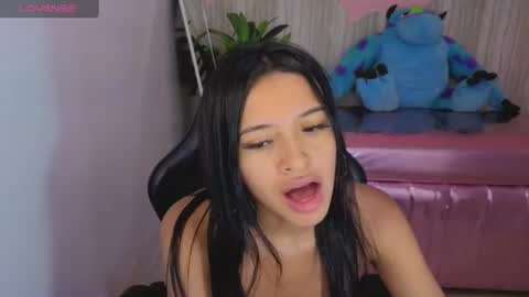 Veronica online show from August 15, 5:50 pm
