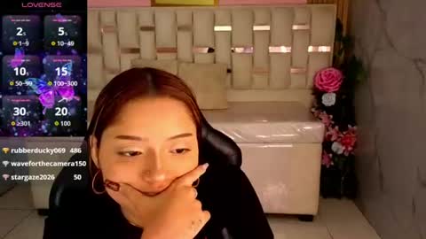 veronicaa_s online show from August 7, 10:21 pm