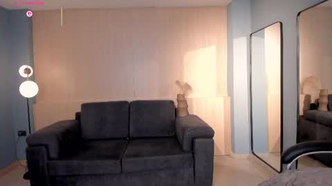 veronicablue1 online show from August 9, 9:43 am