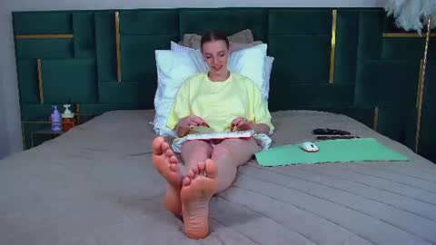 Veronica online show from August 8, 12:43 am