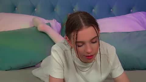 Veronica online show from August 12, 7:38 pm