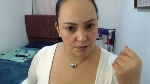 veroniicabbw_ online show from August 18, 12:55 pm