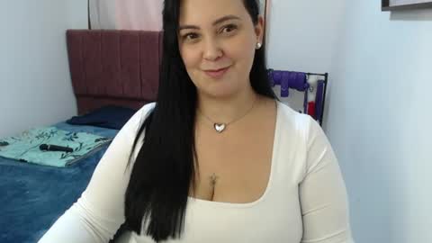 veroniicabbw_ online show from August 18, 3:07 pm