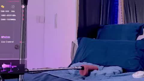 Ethan online show from August 9, 4:30 pm
