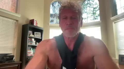 Vervalas online show from August 12, 10:56 pm