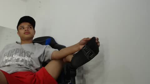 very_hot6 online show from August 12, 5:43 am