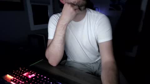 veryfreakyboy69 online show from August 8, 5:51 am