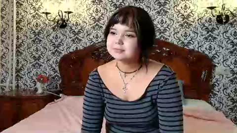 vesper_lynn online show from August 11, 1:02 pm