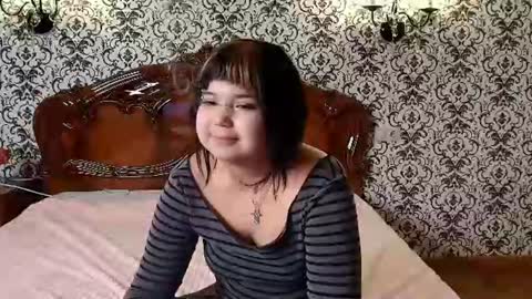 vesper_lynn online show from August 11, 6:32 pm