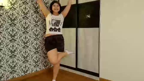 vesper_lynn online show from August 13, 5:27 pm