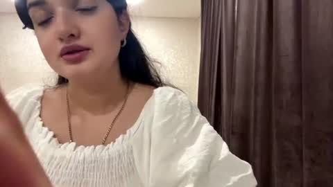 Izzabel online show from July 28, 4:46 pm