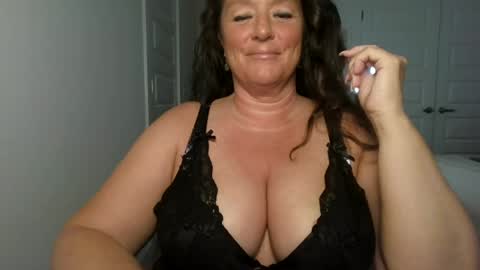Vesta online show from August 14, 11:52 pm