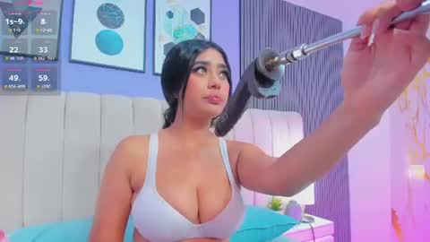 veronica   online show from August 12, 1:35 pm
