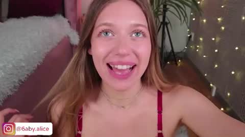 Alice  please dont forget to thumbs up me  online show from August 4, 9:39 am