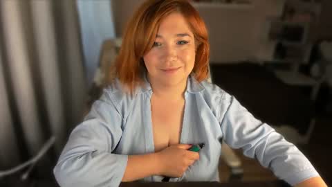Vi Vixen online show from July 19, 6:10 pm