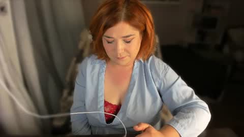 Vi Vixen online show from August 8, 7:25 pm
