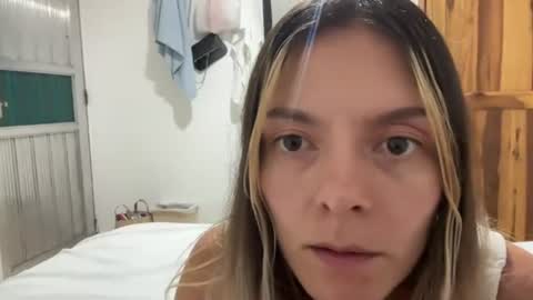 papichulo y mamichula online show from August 5, 1:03 am