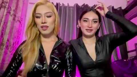 vialova online show from July 14, 10:18 am