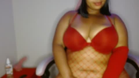 vibe_xxxo online show from July 18, 6:47 am