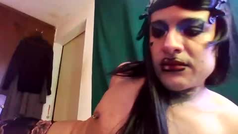 V I B R A N D A online show from March 11, 7:44 pm