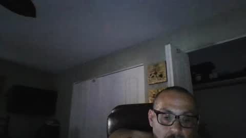 vic171477 online show from June 25, 2:03 am