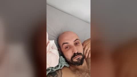 vickcoelho82 online show from July 18, 8:26 am
