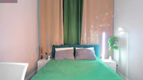 vicki_milles online show from August 7, 3:34 pm