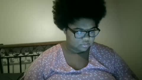 vickiryder56 online show from June 25, 4:37 am