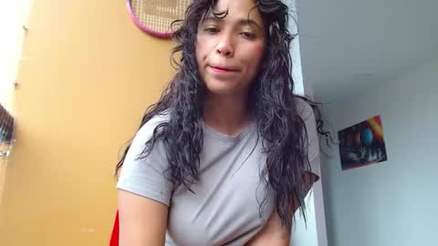Vicky  online show from April 19, 9:02 pm